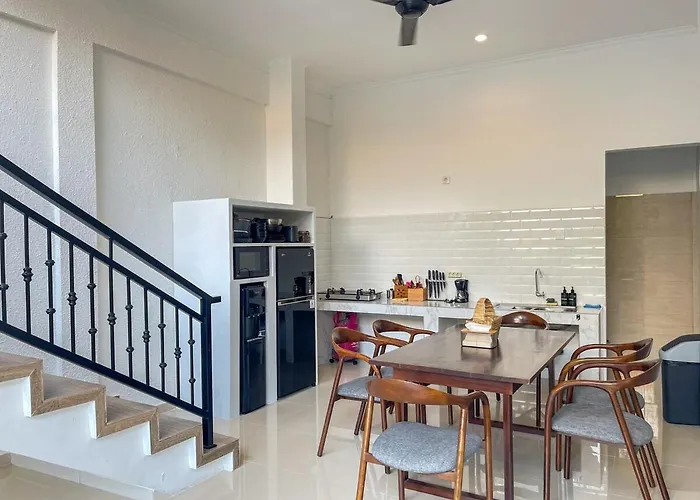 Villa Rk5, 2 Beds 15 Min Walk To Double Six Seminyak
